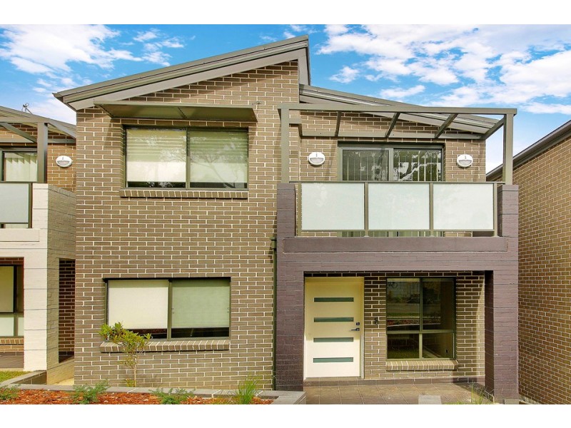 21 Burriang Way, Pemulwuy NSW 2145