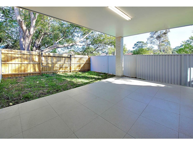 8B Albert Street, Guildford NSW 2161