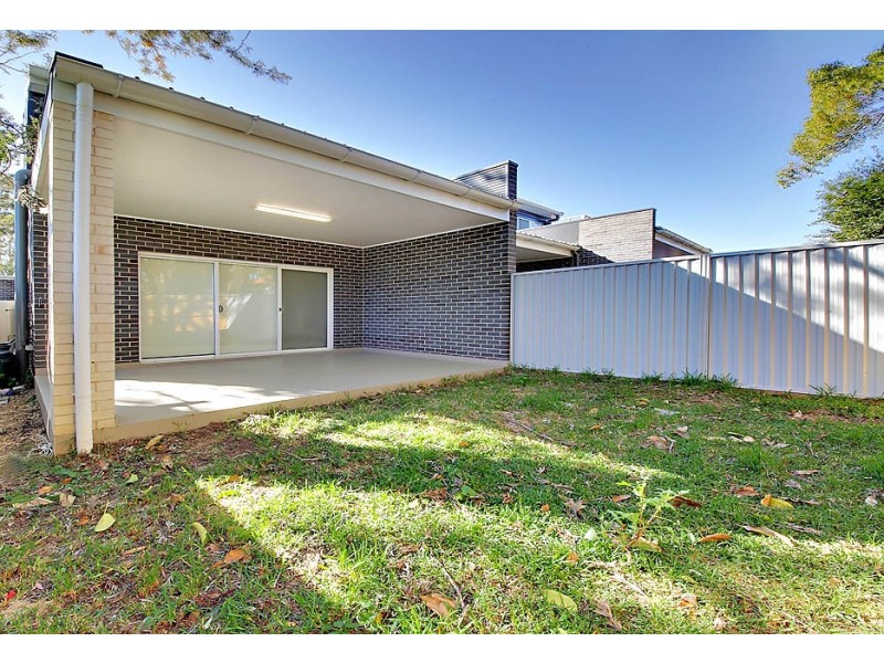 8B Albert Street, Guildford NSW 2161