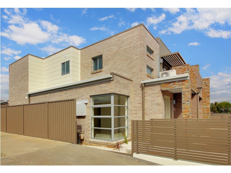 3/87 – 87A Cornelia Road, Toongabbie NSW 2146