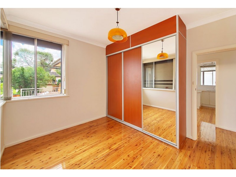 36 The Crescent, Toongabbie NSW 2146