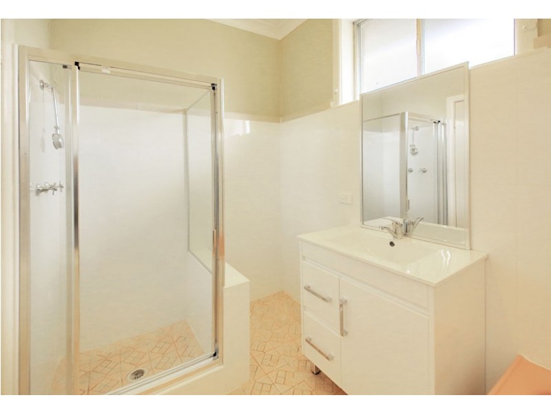 36 The Crescent, Toongabbie NSW 2146