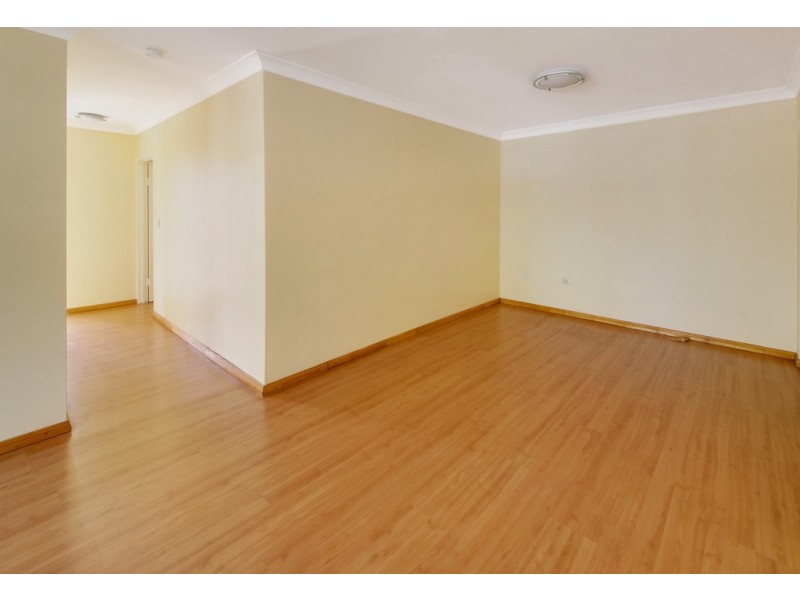 1/237-239 Targo Road, Toongabbie NSW 2146