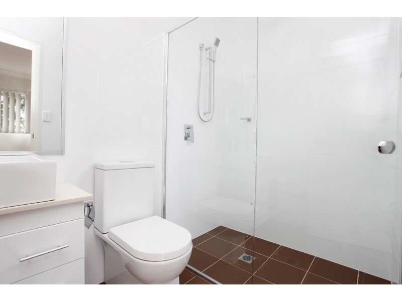 35 Frederick Street, Pendle Hill NSW 2145