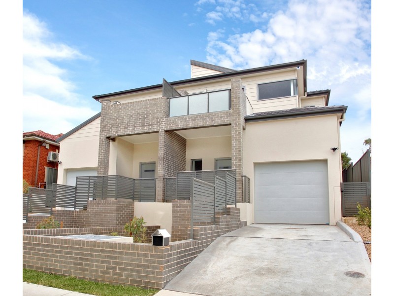 35 Frederick Street, Pendle Hill NSW 2145