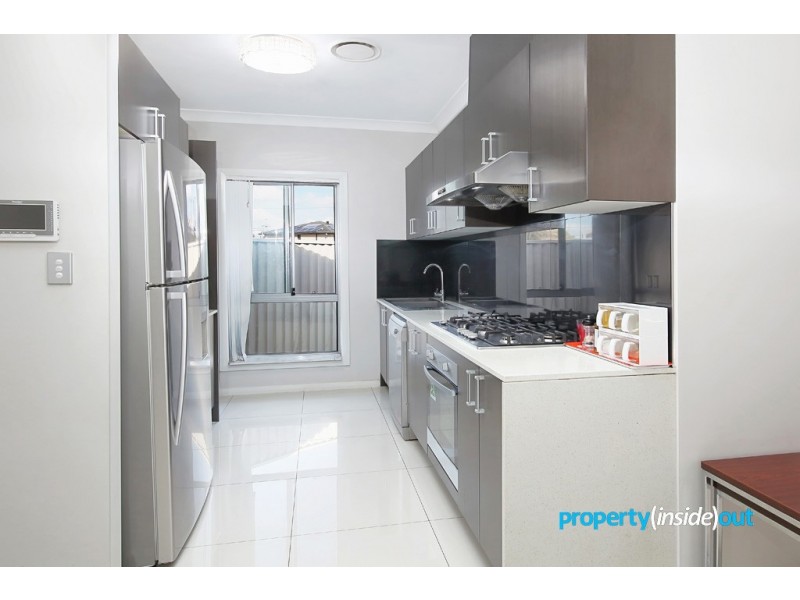 10/15-17 Carter Street, Seven Hills NSW 2147