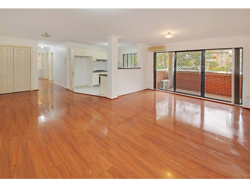 1/234 Targo Road, Toongabbie NSW 2146