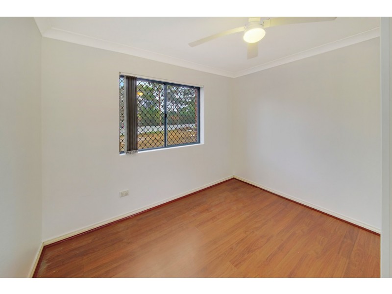 1/234 Targo Road, Toongabbie NSW 2146