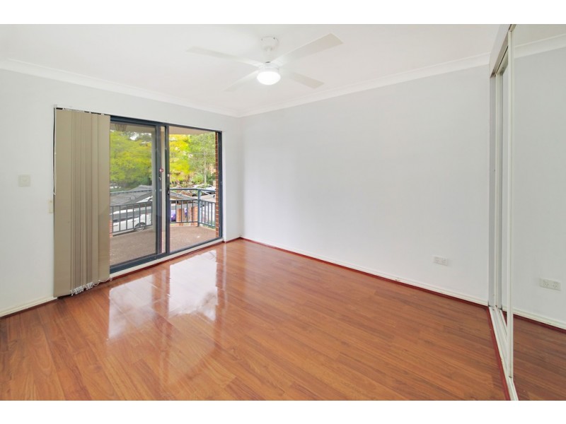 1/234 Targo Road, Toongabbie NSW 2146