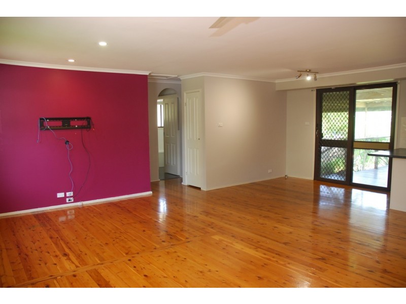 4 Rosella Place, Cranebrook NSW 2749