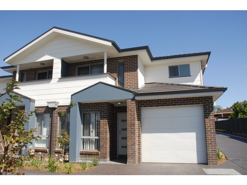 1/87-87A Cornelia Road, Toongabbie NSW 2146