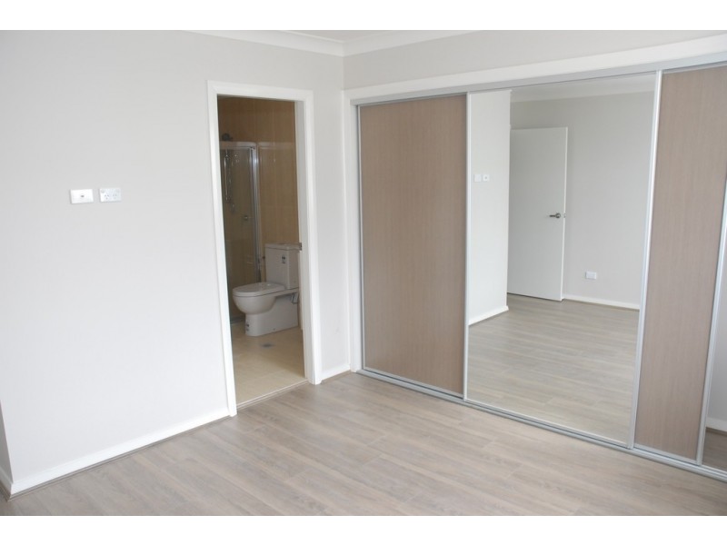 4/61 Wall Park Avenue, Seven Hills NSW 2147