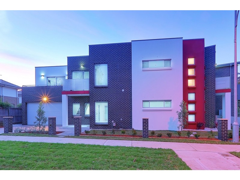 7 Station Road, Toongabbie NSW 2146