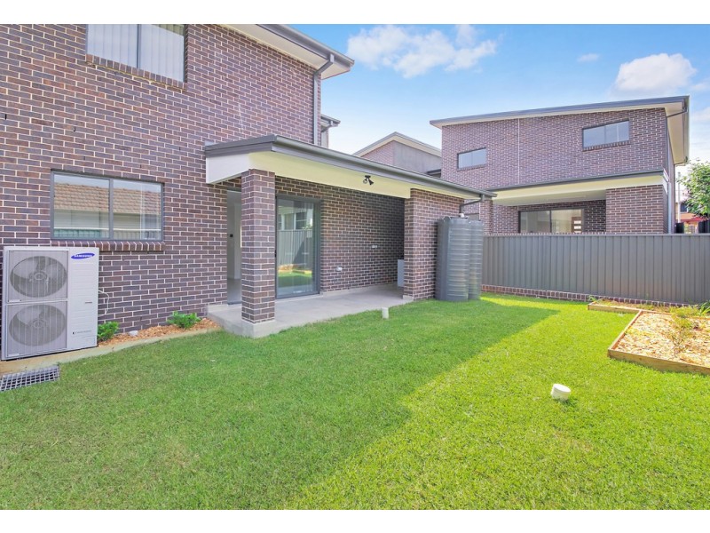 25 Macklin Street, Pendle Hill NSW 2145