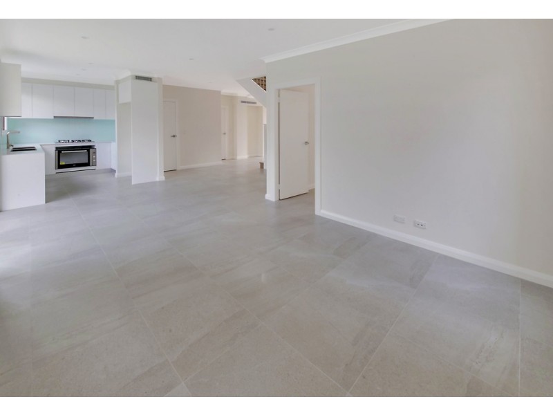 25 Macklin Street, Pendle Hill NSW 2145