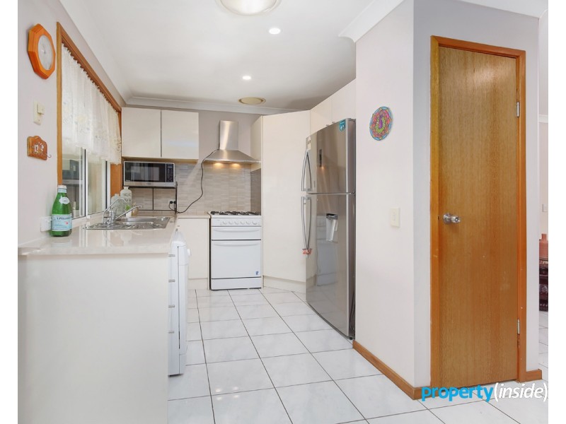 32 Woodley Crescent, Glendenning NSW 2761