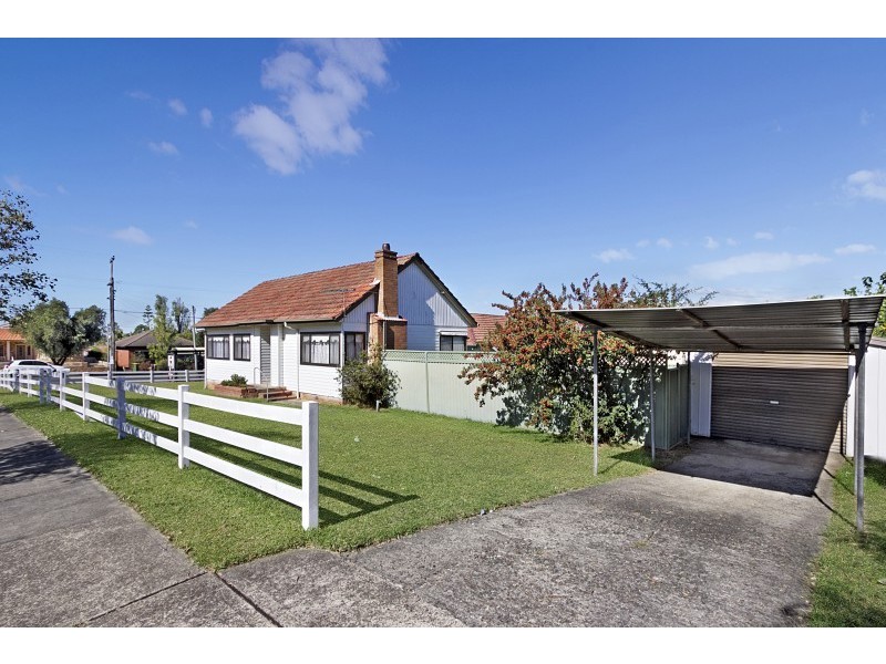 2 Kenelda Avenue, Guildford NSW 2161