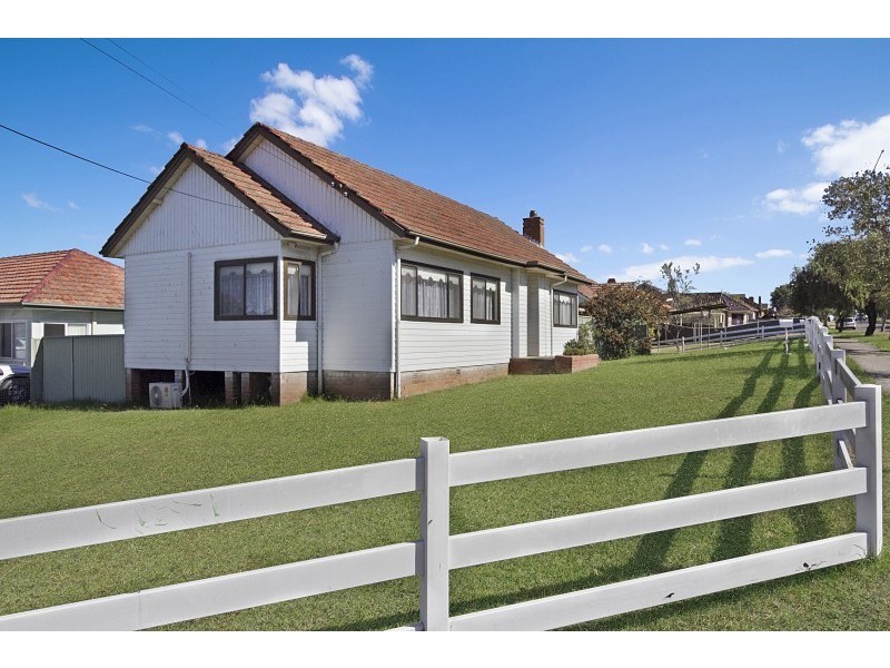 2 Kenelda Avenue, Guildford NSW 2161