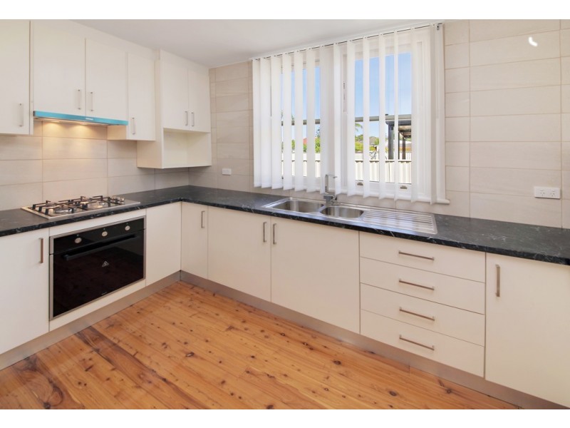 5 McCoy Street, Toongabbie NSW 2146