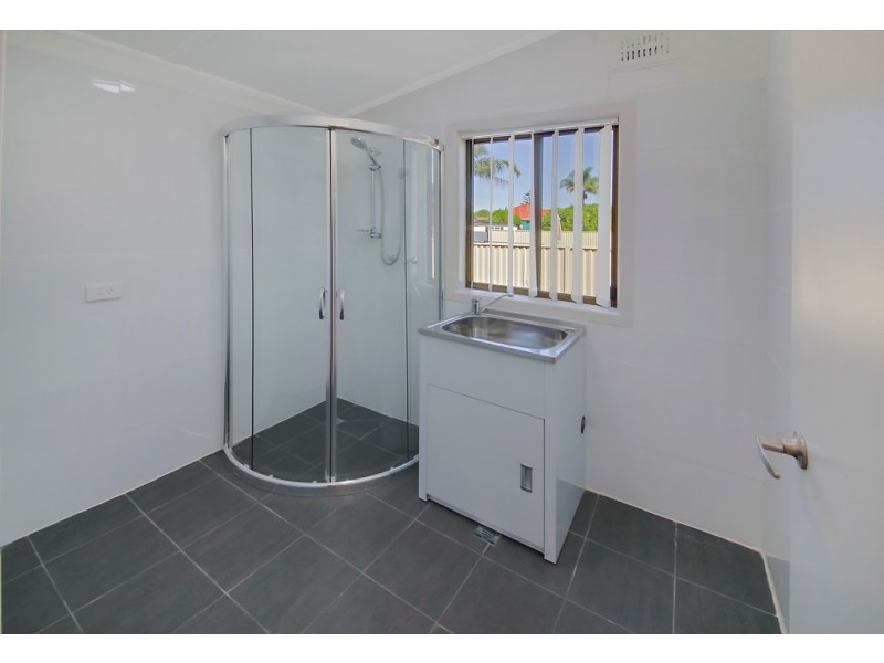 5 McCoy Street, Toongabbie NSW 2146