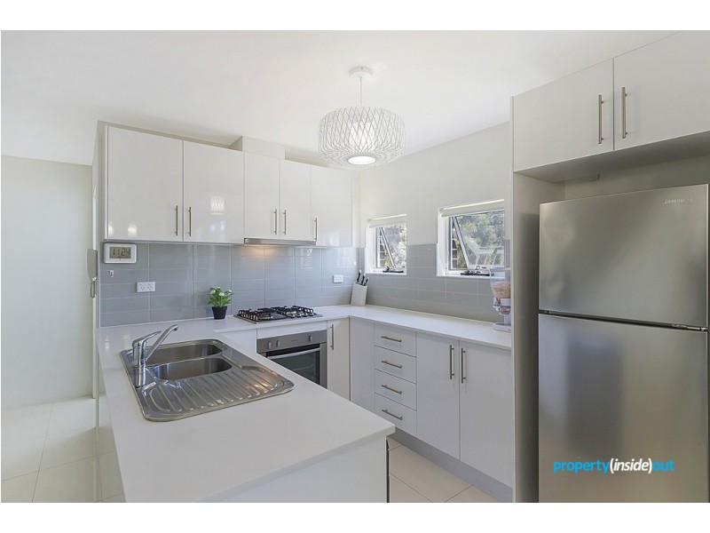 7/4 Barangaroo Road, Toongabbie NSW 2146