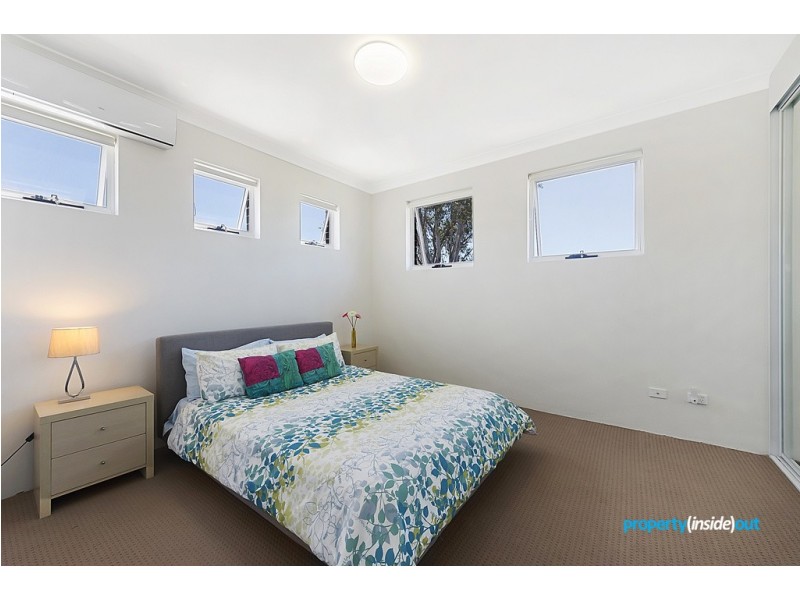 7/4 Barangaroo Road, Toongabbie NSW 2146
