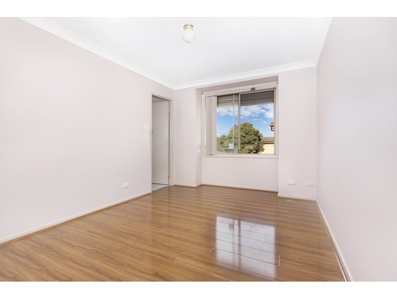 4/167-169 Targo Road, Girraween NSW 2145