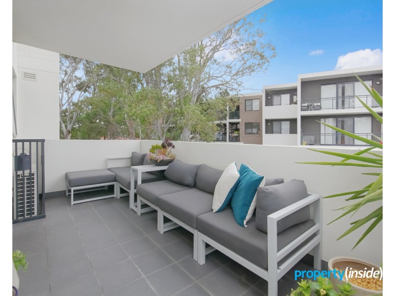 9/232 Targo Road, Toongabbie NSW 2146