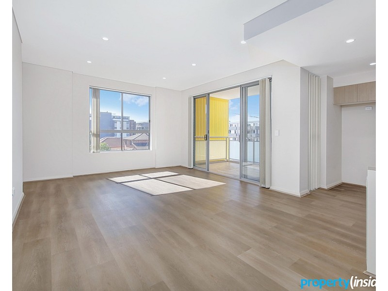 17/11-13 Octavia St, Toongabbie NSW 2146