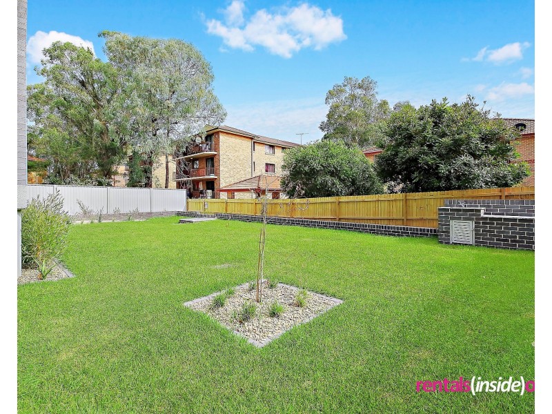 12/271 Dunmore Street, Pendle Hill NSW 2145