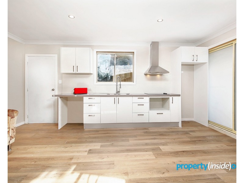 2A Flemming Grove, Doonside NSW 2767