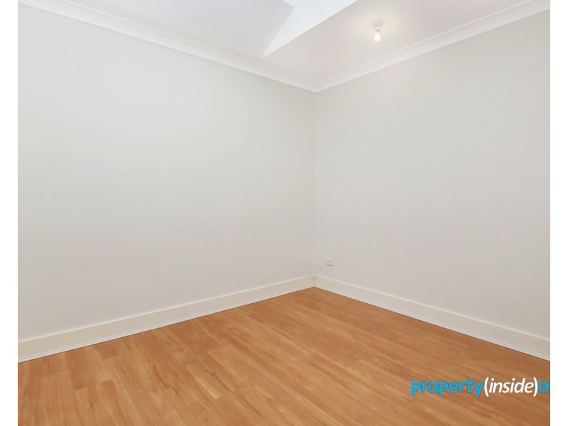 2/22 Tallawong Ave, Blacktown NSW 2148