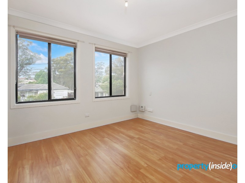 2/22 Tallawong Ave, Blacktown NSW 2148
