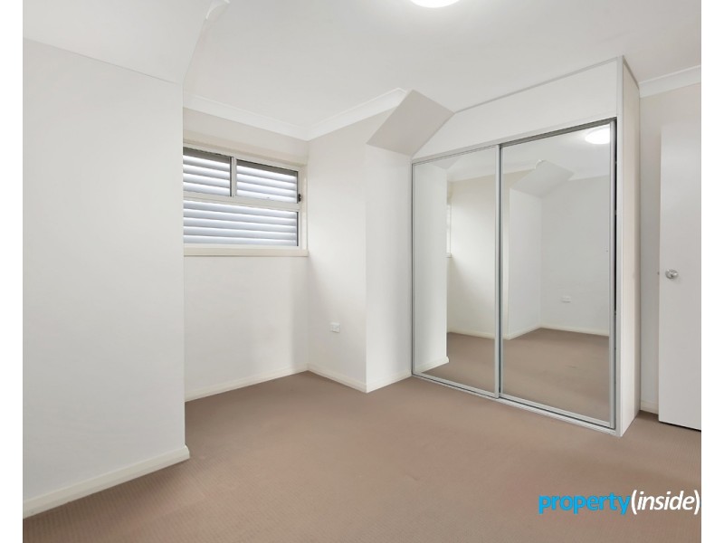 6/11-13 Carinya Road, Girraween NSW 2145