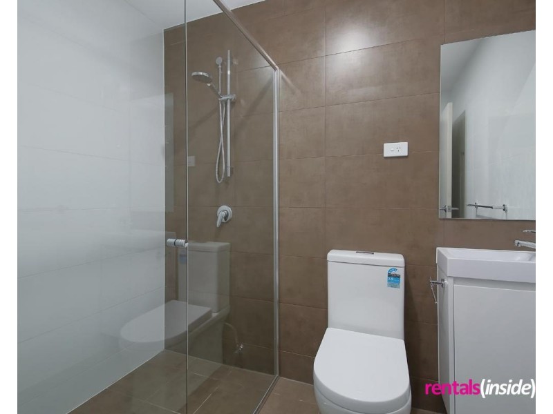 6/13-15 Civic Avenue, Pendle Hill NSW 2145