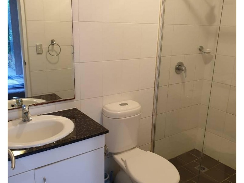 4/8 Refractory Court, Holroyd NSW 2142