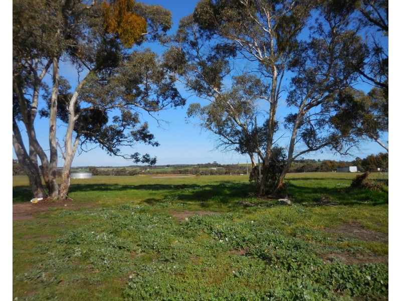 883 Collins road, Kendenup WA 6323