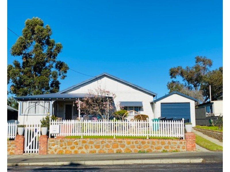 28 Langton Road, Mount Barker WA 6324