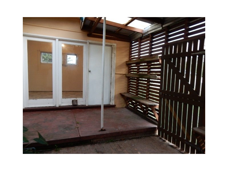 33 Deane Street, Mount Barker WA 6324