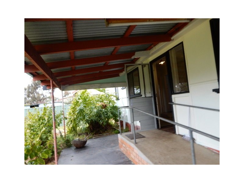 16 Gordon Street, Cranbrook WA 6321