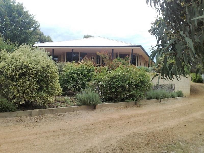 57 Martin Street, Mount Barker WA 6324