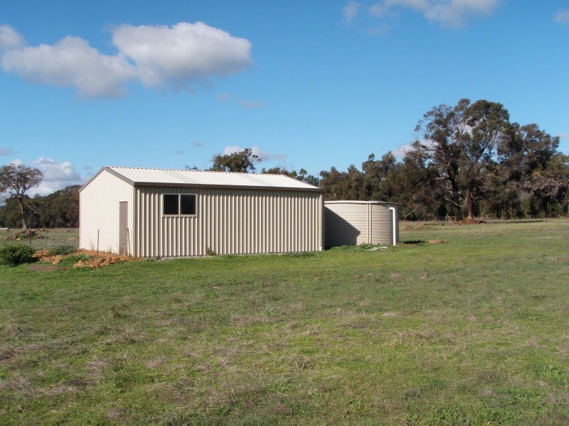 Lot 803 Faulkner Court, Porongurup WA 6324
