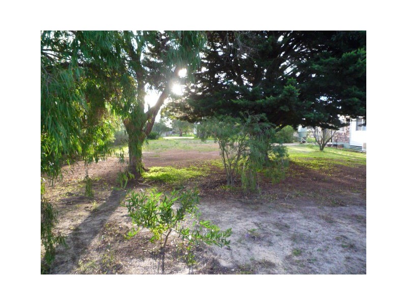 9 Currie Street, Cranbrook WA 6321