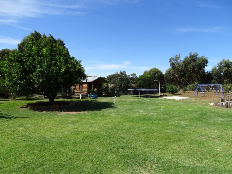 57 Ross Road, Kendenup WA 6323