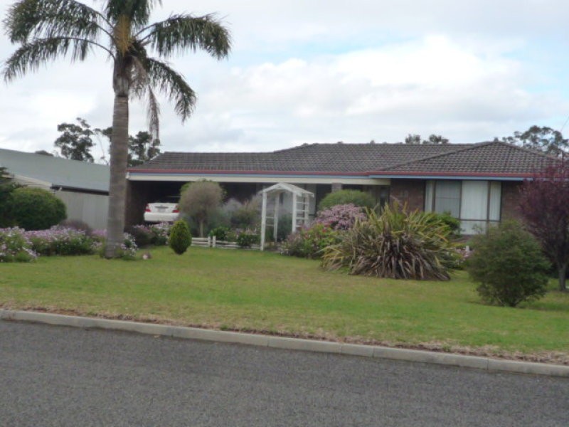 19 Haese Street, Mount Barker WA 6324