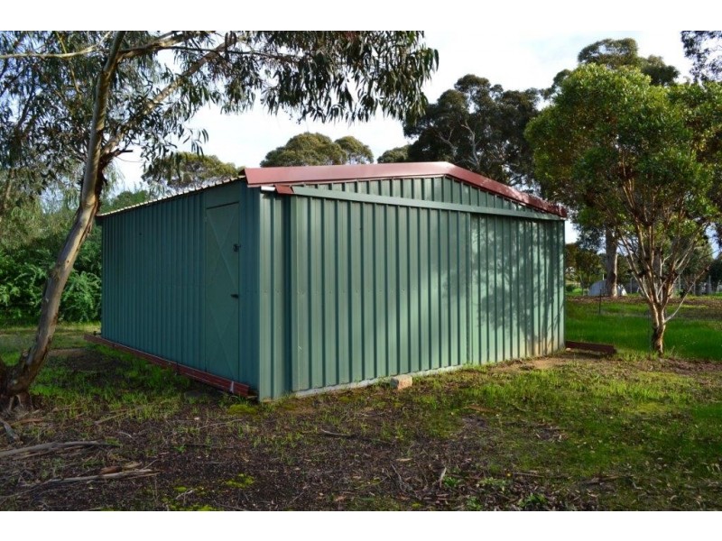 Lot 196 First Avenue, Kendenup WA 6323