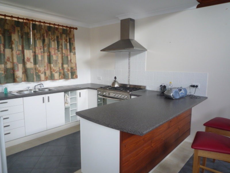 50 Sixth Avenue, Kendenup WA 6323