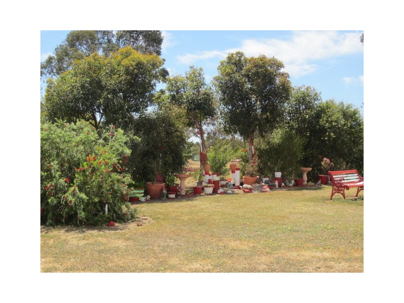 33 Herbert Street, Tenterden WA 6322