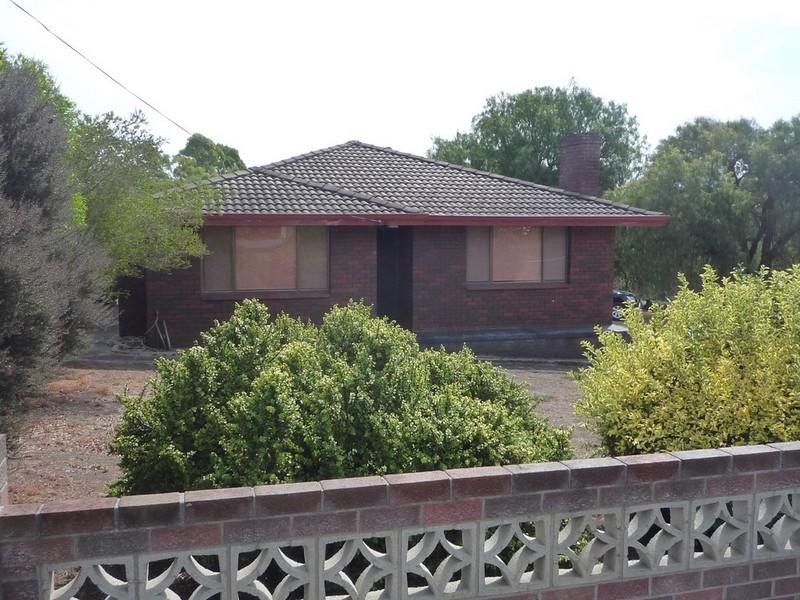 11 Osborne Road, Mount Barker WA 6324