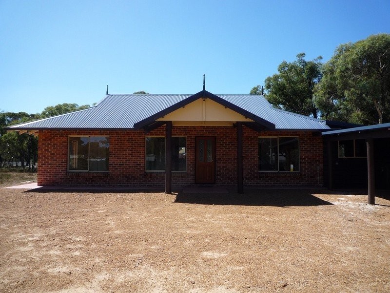 Lot 104 First Avenue, Kendenup WA 6323